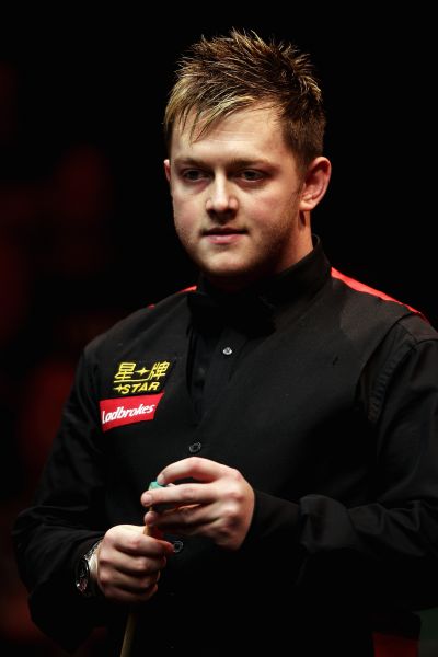 的光芒背后 的光芒背后