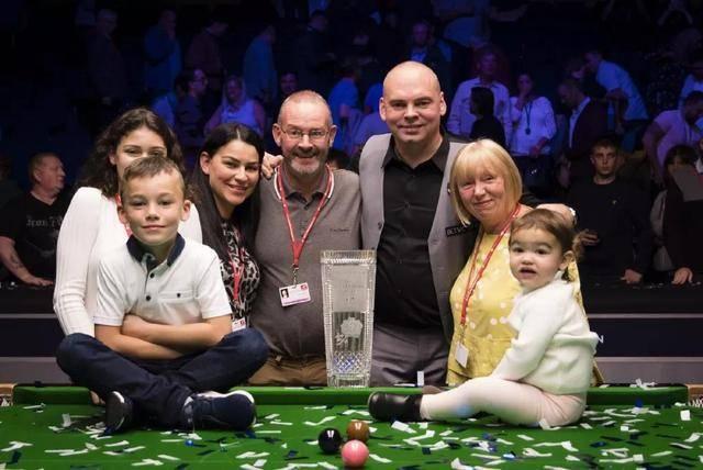 皇家马德里 皇家马德里