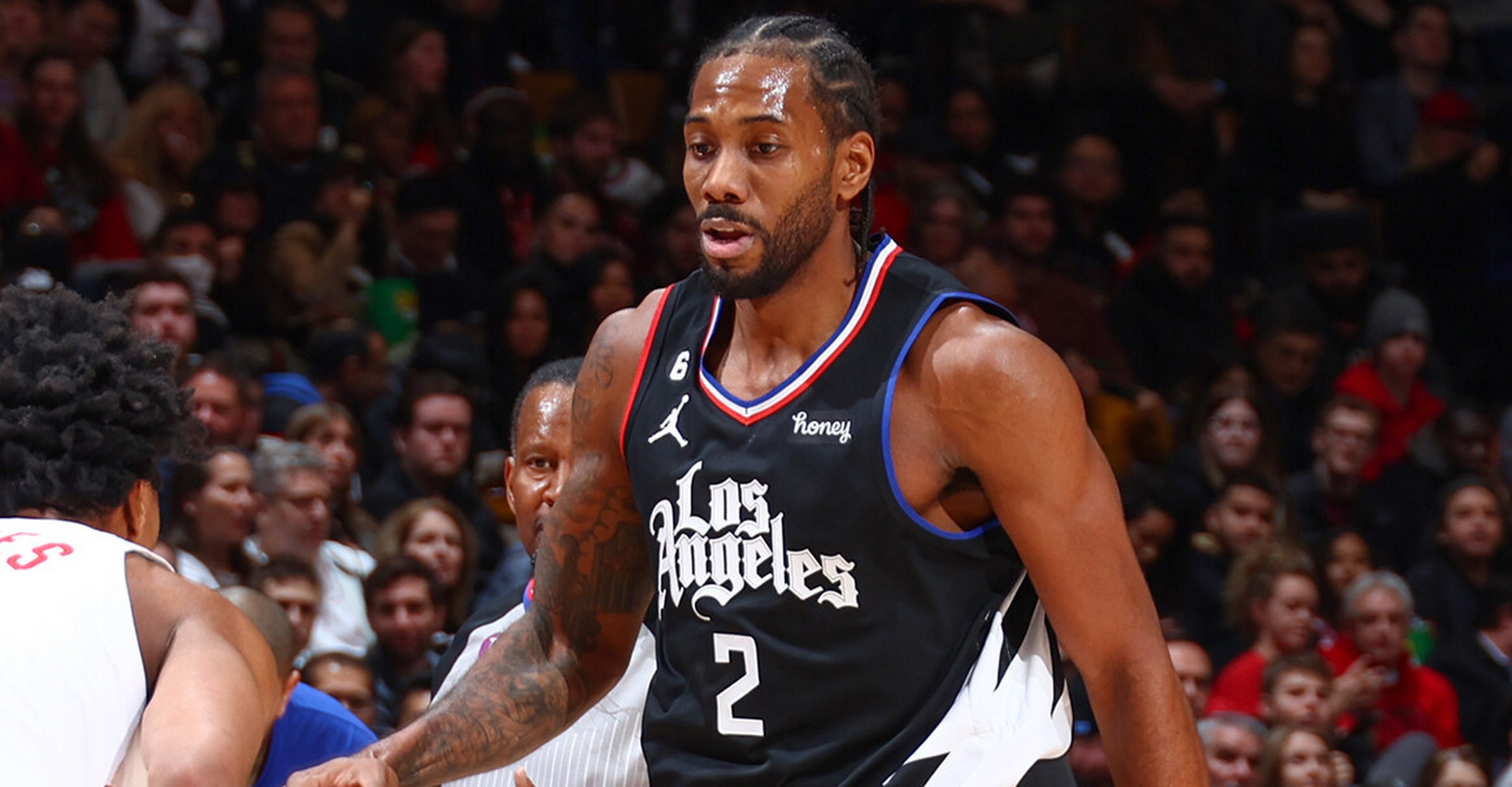 双后腰的三 双后腰的三